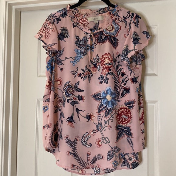 LOFT floral flutter-sleeve top size S - Picture 4 of 4